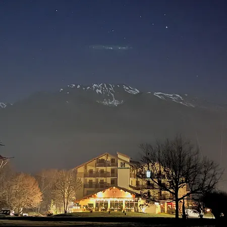 Hotellerie Du Roy - Restaurant Chez Robin فندق Sainte-Helene-sur-Isere