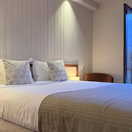 Hotellerie Du Roy - Restaurant Chez Robin فندق 2*