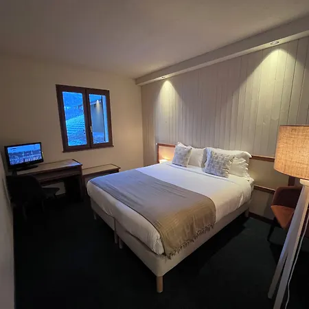 Hotellerie Du Roy - Restaurant Chez Robin فندق Sainte-Helene-sur-Isere